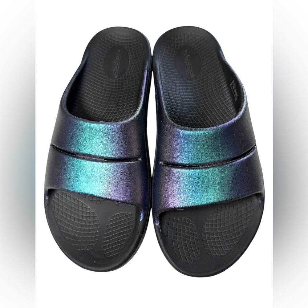 OOfos OOahh  Iridescent Luxe Slide Comfort Recovery Sandals Size W 9 - L 7 NEW - Picture 12 of 12